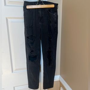 American Eagle black mom jeans